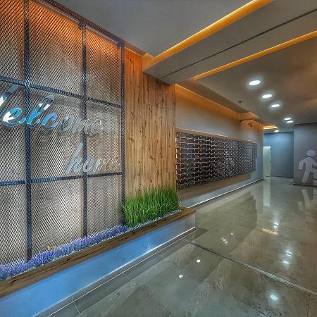 Lovely&Cozy Apartaments Palas Mall Iasi Exterior foto